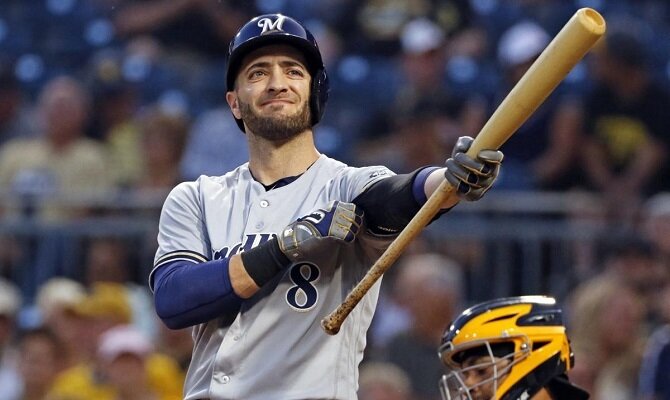Ryan Braun y los Cerveceros de Milwaukee aún buscan el título divisional.