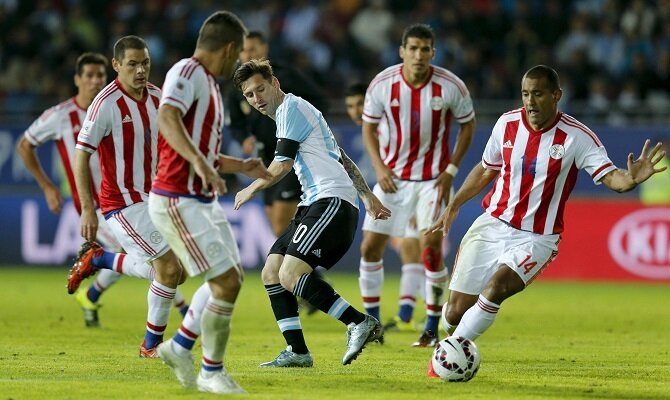 Paraguay y Argentina buscan quitarse el mal sabor de boca tras un mal inicio en la Copa América.