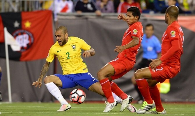Brasil y Perú definirán al campeón de la Copa América.
