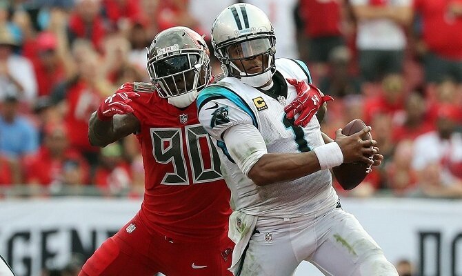 Las Panteras de Carolina buscan hacer buenos los pronósticos ante los Bucaneros de Tampa Bay.