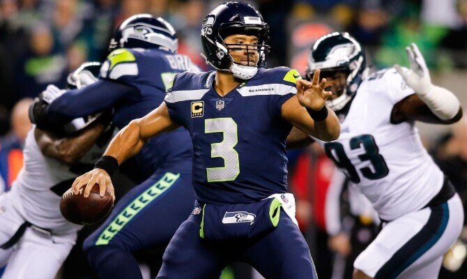 Los Halcones Marinos de Seattle visitan a las Águilas de Filadelfia.