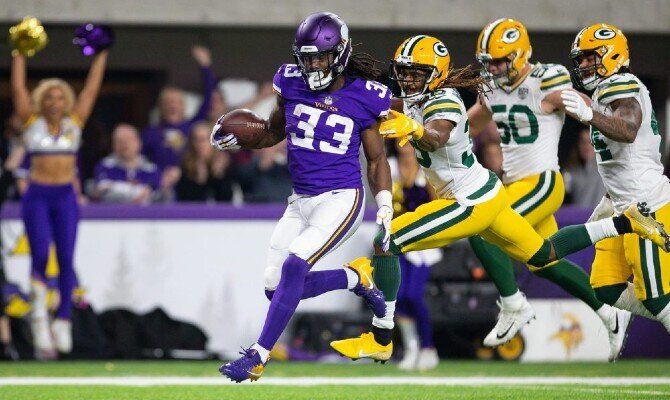 Vikingos de Minnesota vs Empacadores de Green Bay