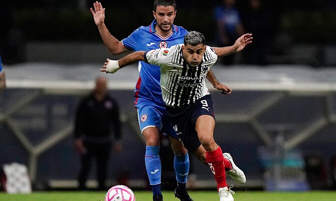 Ignacio Rivero de Cruz Azul y German Berteramel del Monterrey