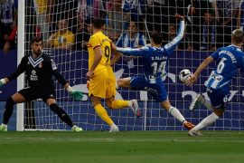 Lewandowski anota para el Barcelona en el derbi catalán contra el Espanyol por LaLiga