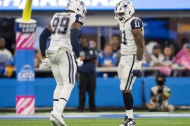 El linebacker Micah Parsons celebra una jugada defensiva de Dallas Cowboys
