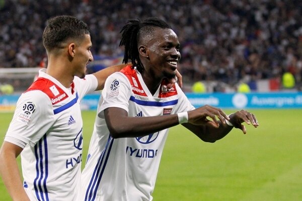 pronóstico del partido entre el OL Lyon vs. Nimes