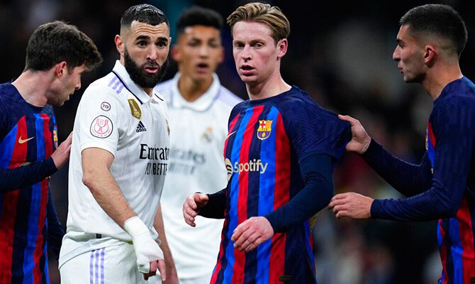 Karim Benzema y Frenkie De Jong en el Real Madrid vs Barcelona por Copa del Rey