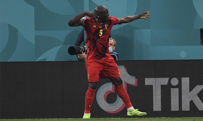 Romelu Lukaku buscará anotar en el Bélgica vs Italia de los cuartos de final de la Euro 2020.