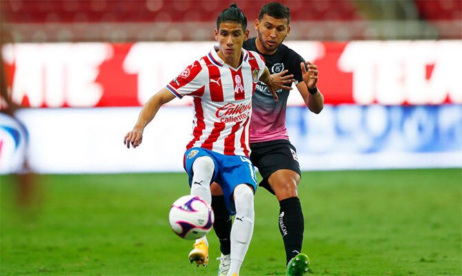 Previa para apostar en el Pumas vs Chivas