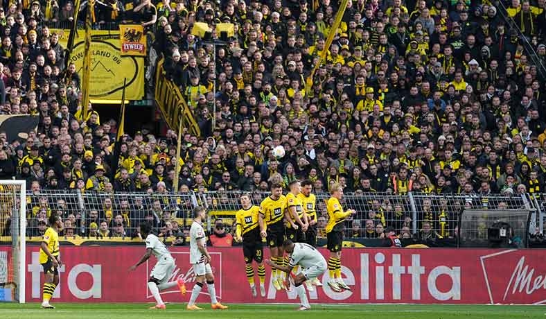 Duelo de gigantes en Alemania: Mejores pronósticos del Dortmund vs Leverkusen
