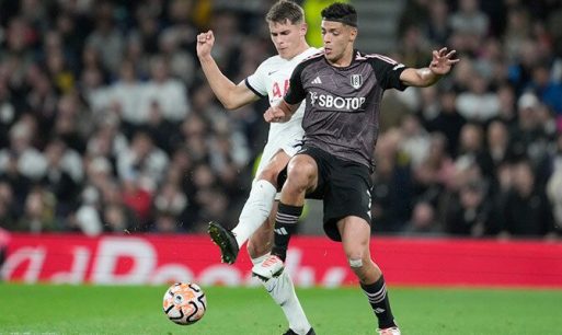 Previa y apuestas del Fulham vs Arsenal en el regreso de Raúl Jiménez