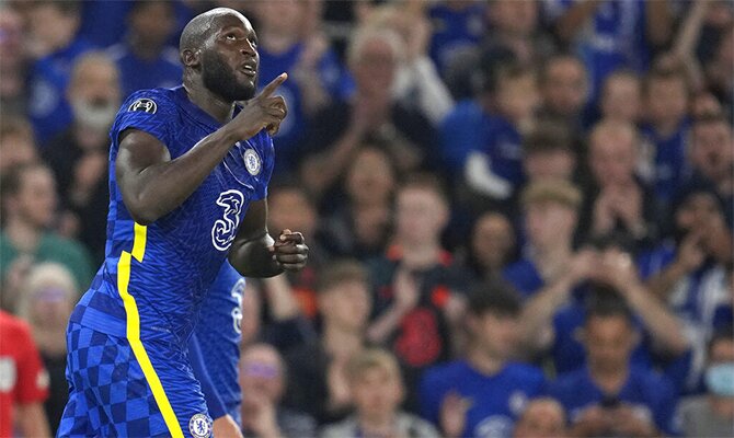 Romelu Lukaku festejando un gol anotado. Champions League, pronósticos Juventus Vs Chelsea.