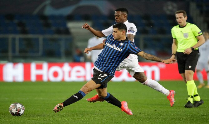 Vinicius Jr., a la derecha en la imagen, puede ser uno de los protagonistas en las cuotas para el Real Madrid vs Atalanta