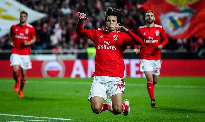 El Eintracht Frankfurt necesita una victoria por un par de goles ante el Benfica.