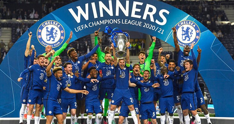 Los jugadores del Chelsea levantan la Champions. El PSG aparece como favoritos en las apuestas en esta Liga de Campeones