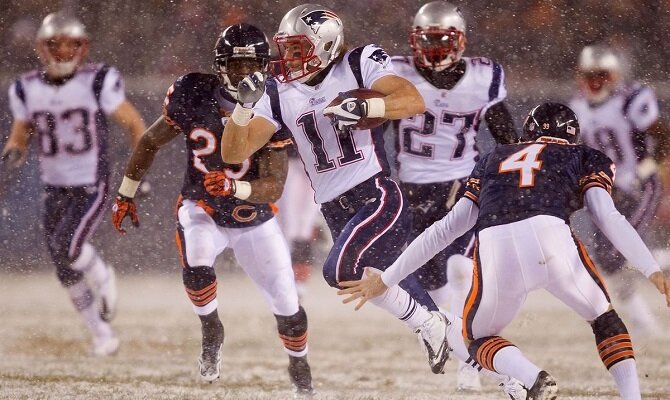 Los Patriotas de Nueva Inglaterra buscan mantener el dominio sobre los Osos de Chicago.