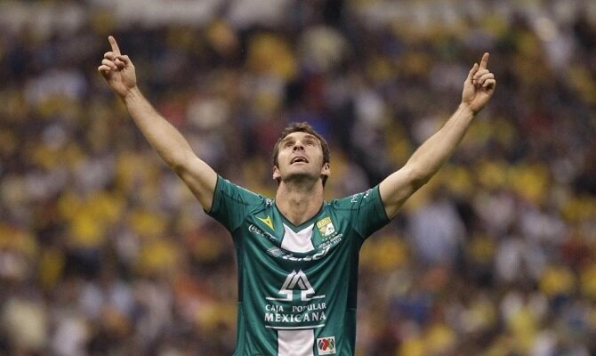 Ángel Mena y el León buscan su tercera victoria al hilo sobre el Toluca.