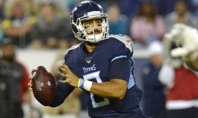 Marcus Mariota y los Titanes de Tennessee visitan a los Cafés de Cleveland,