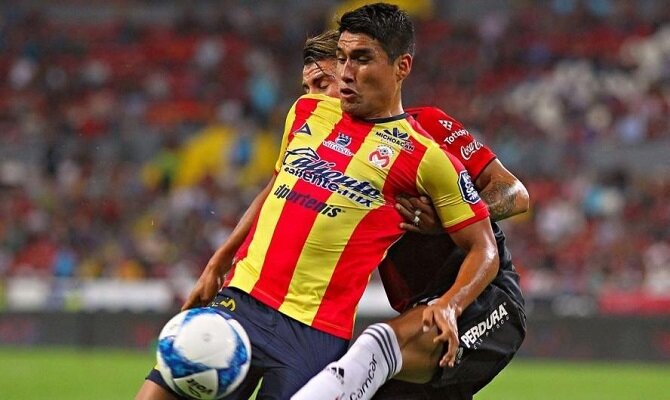 Monarcas Morelia recibe al Atlas en un duelo entre equipos con aspiraciones moderadas.