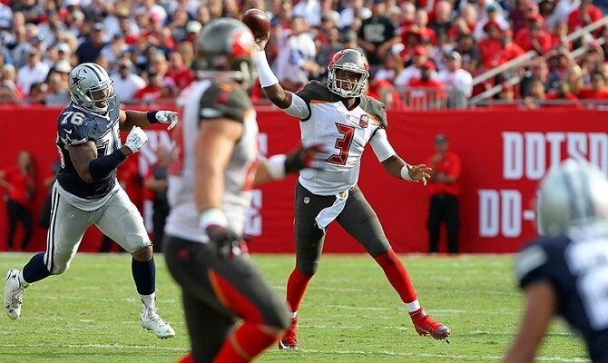 Los Bucaneros de Tampa Bay intentarán tropezar a los Vaqueros de Dallas.